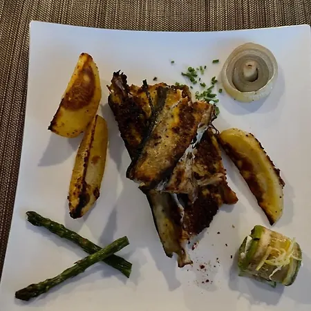 Hotell Odin Luxury Motor Yacht *