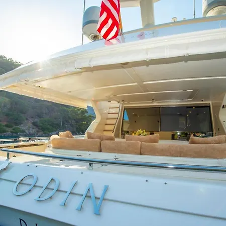 Odin Luxury Motor Yacht * ダラマン