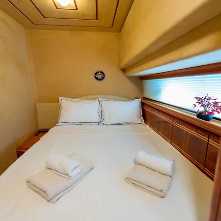 Hotell Odin Luxury Motor Yacht Dalaman