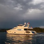 Odin Luxury Motor Yacht Hotel *